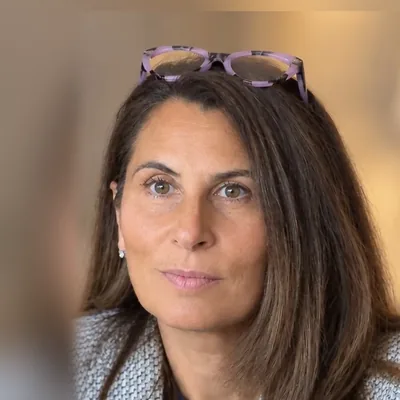 Dr. Samia McCully, ND